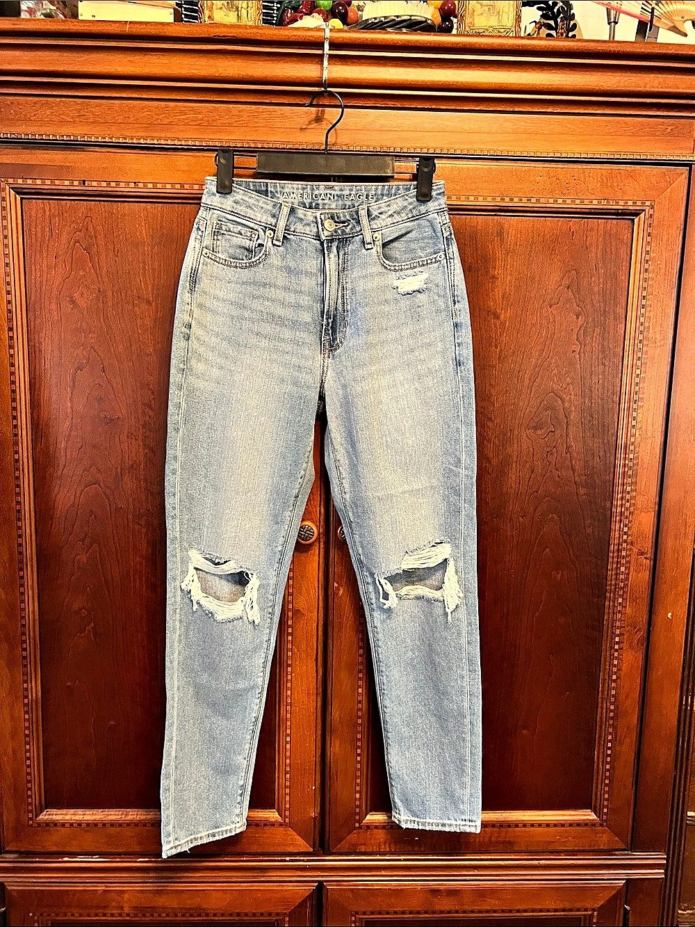 American Eagle Mom Jean Distressed Blue Jeans Size 6